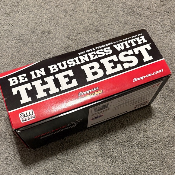 Snap-on Cruz Pedregon 2010 Diecast Model Car - Picture 2 of 3